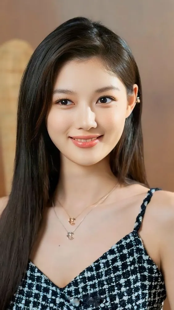 10 Most Beautiful Kdrama Actress: A Stunning Showcase of Talent and Beauty 10 Kim Yoo-jung