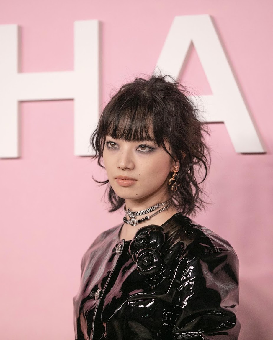 The Japanese Actress Who Resembles BLACKPINK's Lisa 2 Nana Komatsu