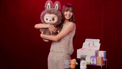 Lisa's Influence Drives Surge in Popularity for Labubu Plush Toy in Pop Culture 14 BLACKPINK Lisa