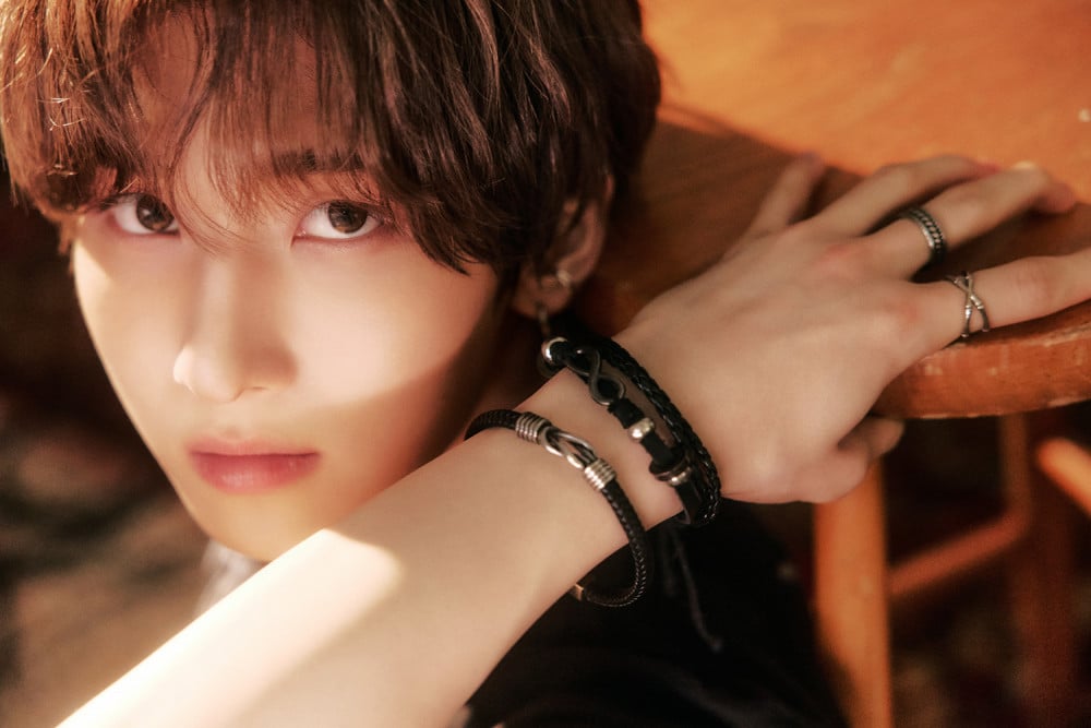 NOWZ Depicts Brooding Summer Vibes in Teaser Images for 'Fly to the Youth' Featuring Yuqi of (G)I-DLE