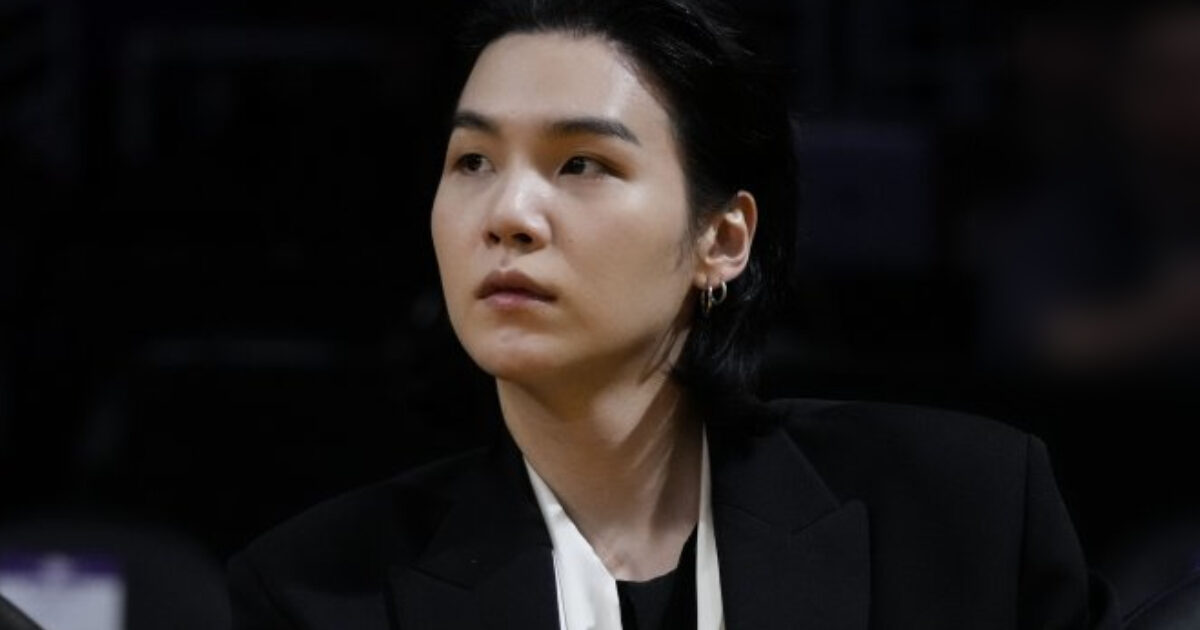 BTS's Suga Addresses Fans For The First Time Since DUI, Apology, And Discharge