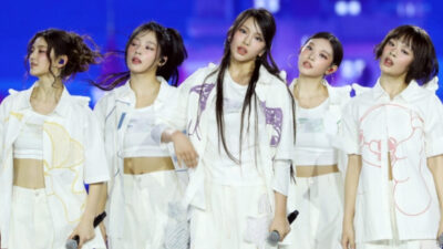 NJZ’s (NewJeans) Year-Long Break Triggers Intense Responses 12 NJZ’s (NewJeans) One-Year Hiatus Spark Heated Reactions