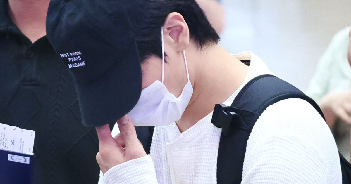 The Boyz Faces Backlash in Viral Video—Fans Rally to Support the Group 1 THE BOYZ Gets Yelled At In Viral Clip—Fans Rush To Defend The Troubled Boy Group