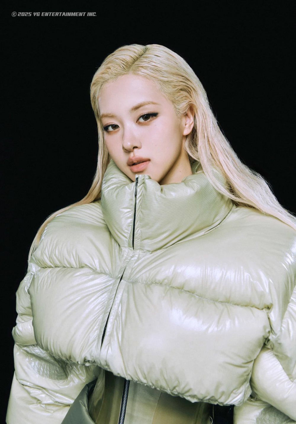 BLACKPINK Unveils Captivating Concept Images for Upcoming Single 'JUMP' 5 BLACKPINK Unveils Captivating Concept Images for Upcoming Single 'JUMP'