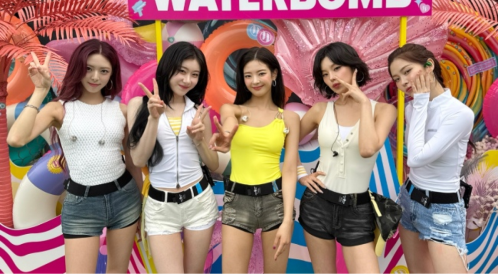 ITZY Performing