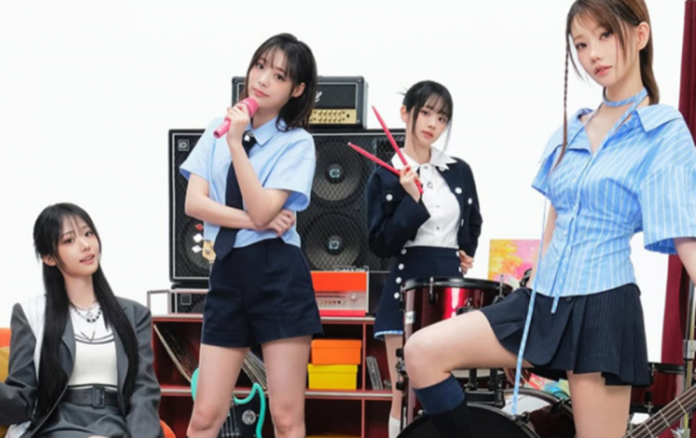 QWER Becomes Hyundai Duty Free's New Model Following NewJeans 1 QWER Photoshoot