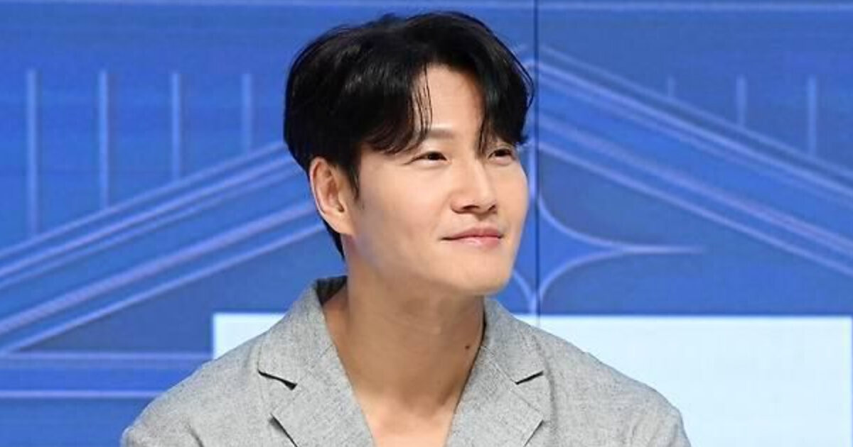 Korea’s Leading Bachelor Kim Jong Kook Holds Steady on His Future Wife 1 Korea’s Most Popular Bachelor Kim Jong Kook Stands Firm Regarding His Bride-To-Be