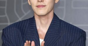Top Actor Overheard Fans' Dinner Plans And Ended Up Paying For Them All