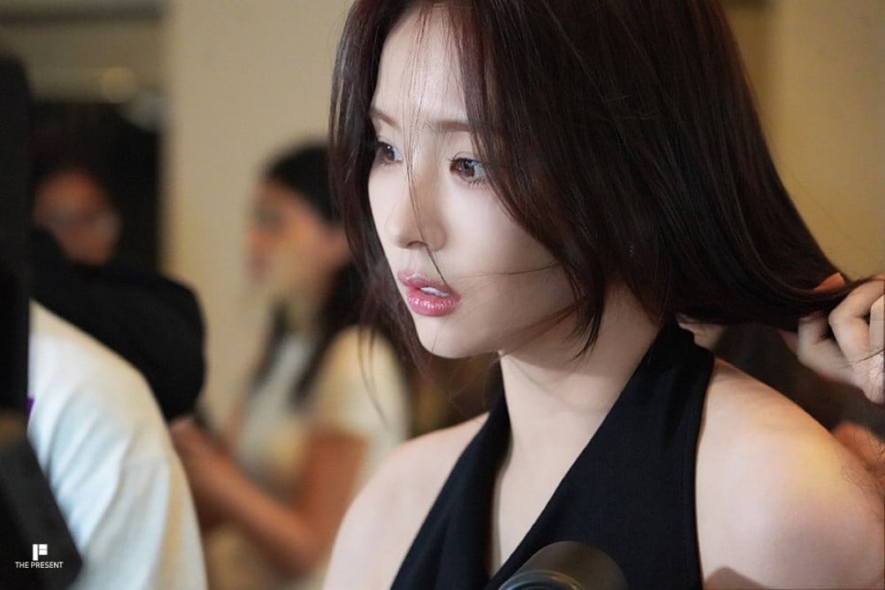 Shin Se Kyung Enchants with Timeless Beauty in BTS Jin’s MV 3 Shin Se Kyung Enchants with Timeless Beauty in BTS Jin’s MV