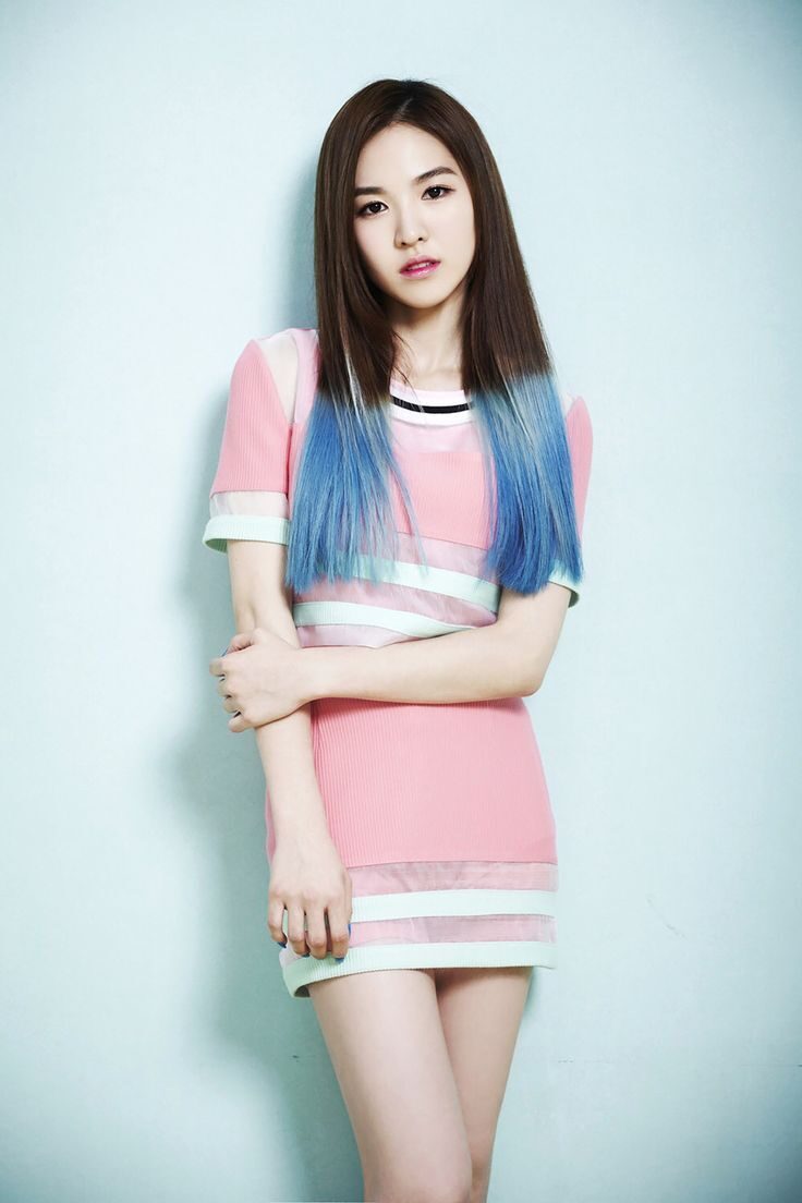 Red Velvet Wendy's Viral Plastic Surgery Claims Ignite Intense Reactions 2 Wendy’s image teaser for 'Happiness'