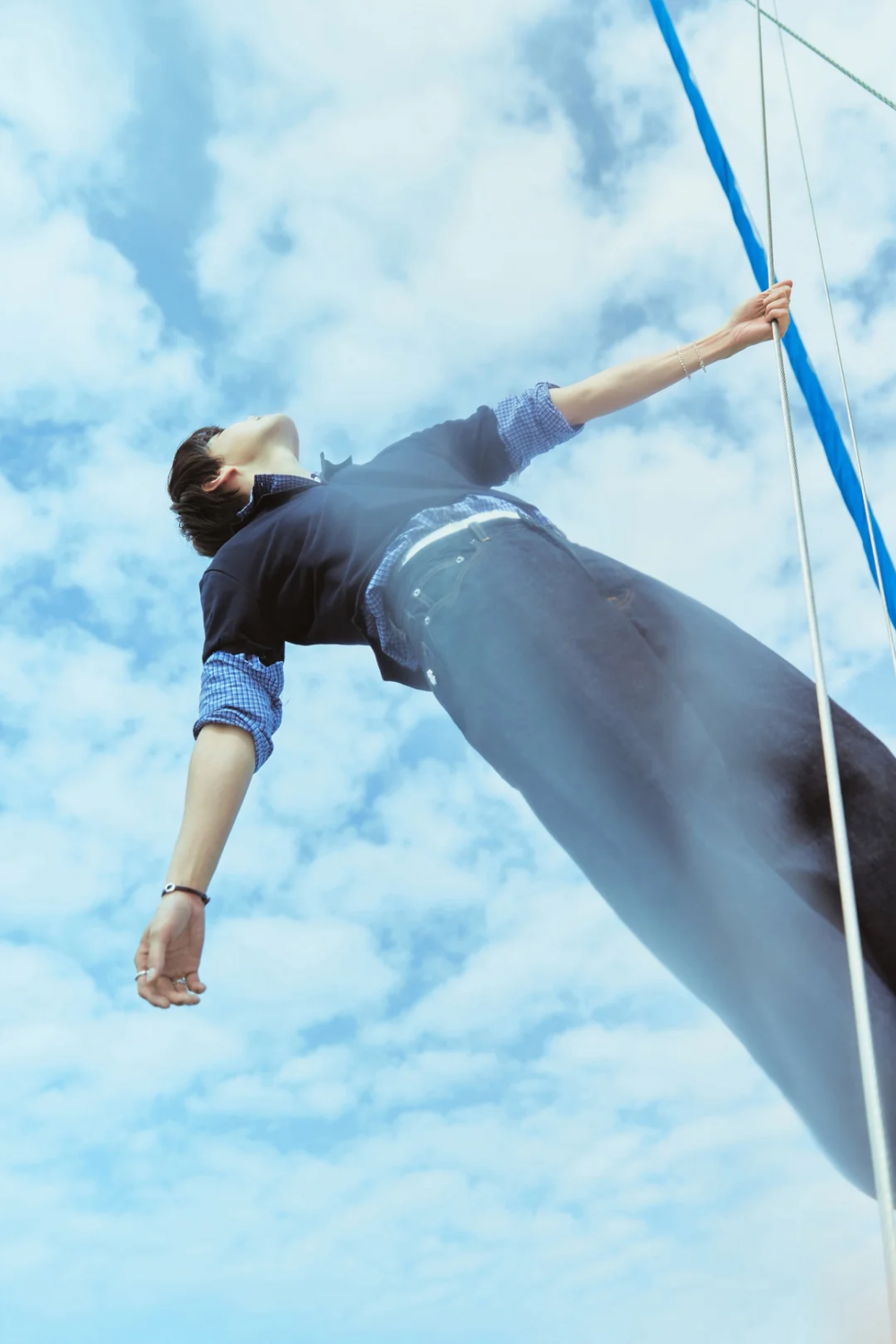 Doyoung from NCT Enjoys the Sunshine in New Teasers for Solo Album 'Soar' 9 Doyoung from NCT Enjoys the Sunshine in New Teasers for Solo Album 'Soar'