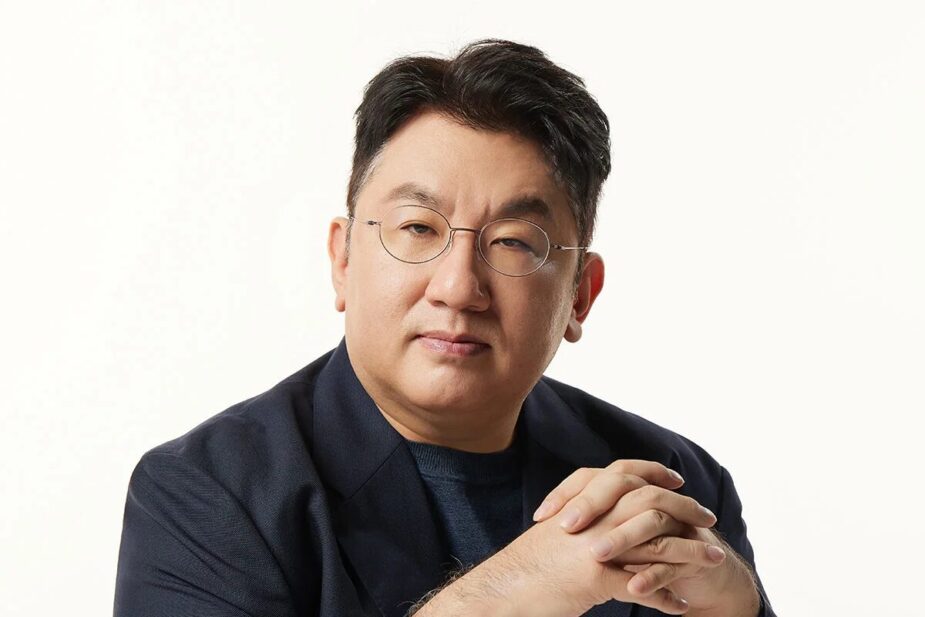 Bang Si Hyuk | *EY*