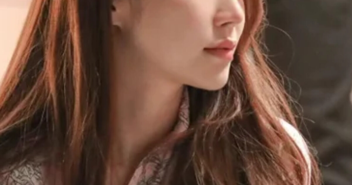 Yoon Ji Ni