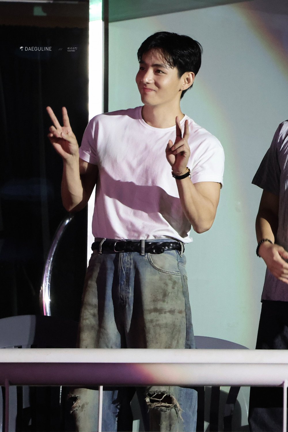 Taehyung dancing