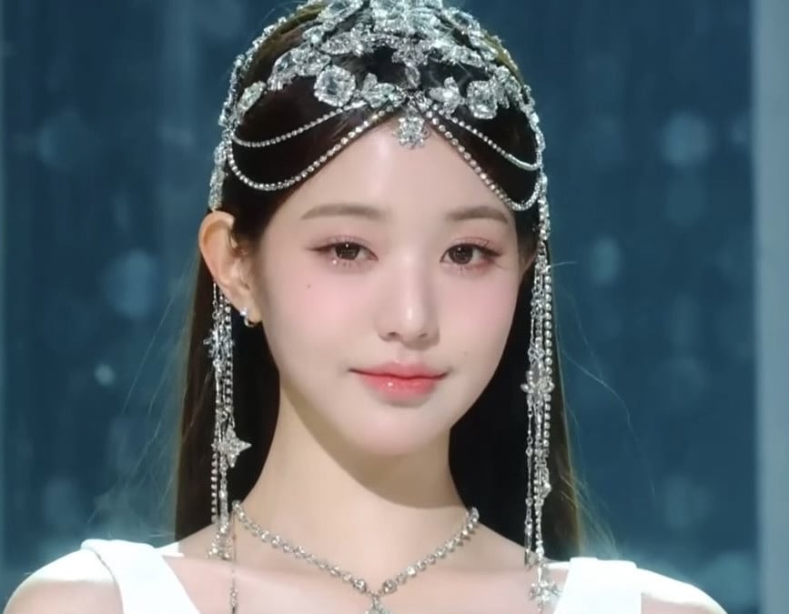 Wonyoung Light Makeup 8