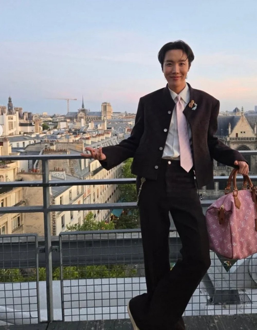 j-hope in Paris 4