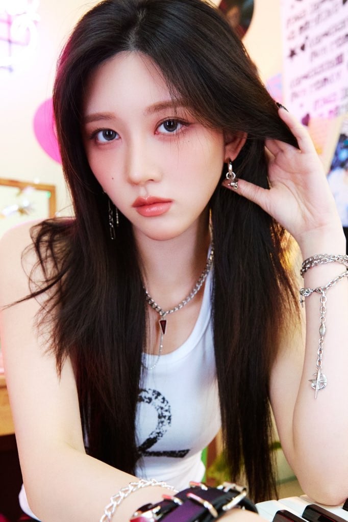 IVE Concept Photo 2