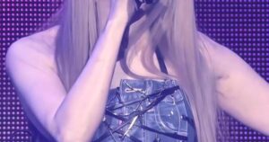 Legendary Idol Shocks With Hair Transformation