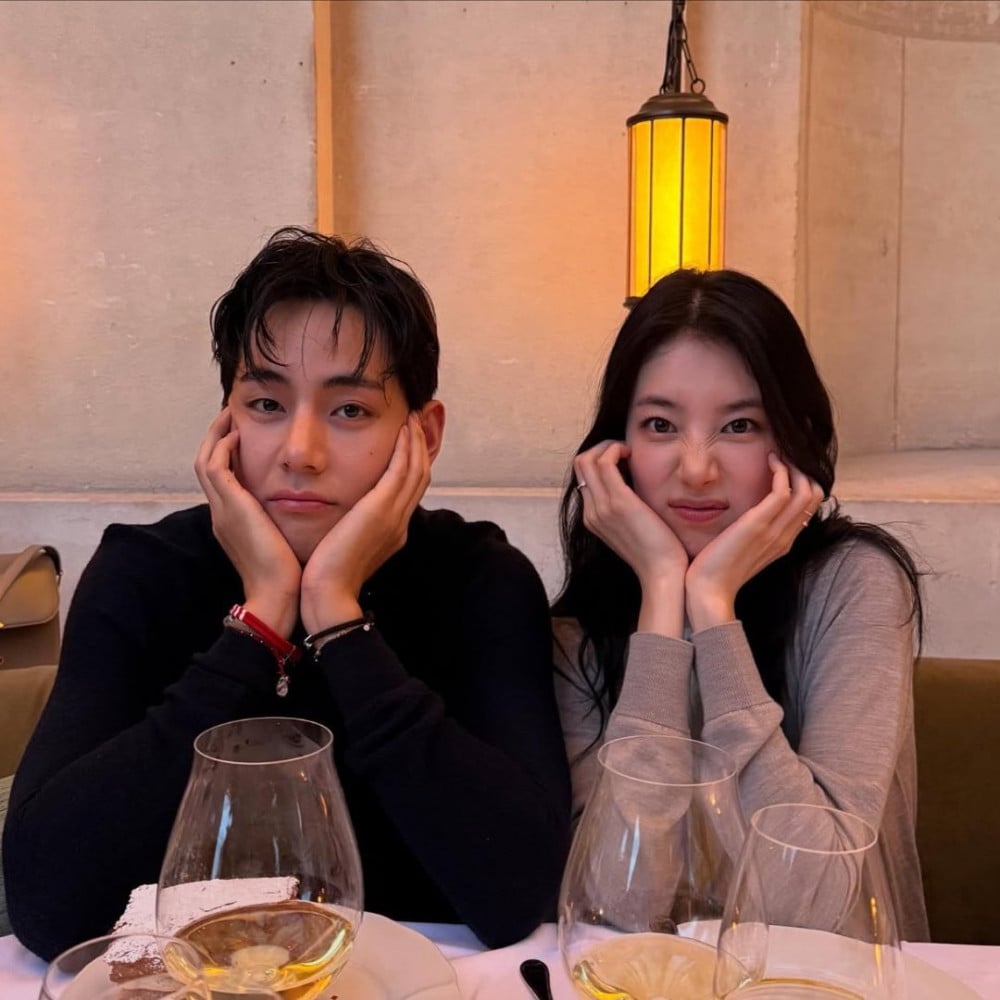 Visual Trio: Kim Taehyung, Bae Suzy, and Park Bo Gum Captivate Fans with Their Adorable Interactions 2 Visual Trio: Kim Taehyung, Bae Suzy, and Park Bo Gum Captivate Fans with Their Adorable Interactions