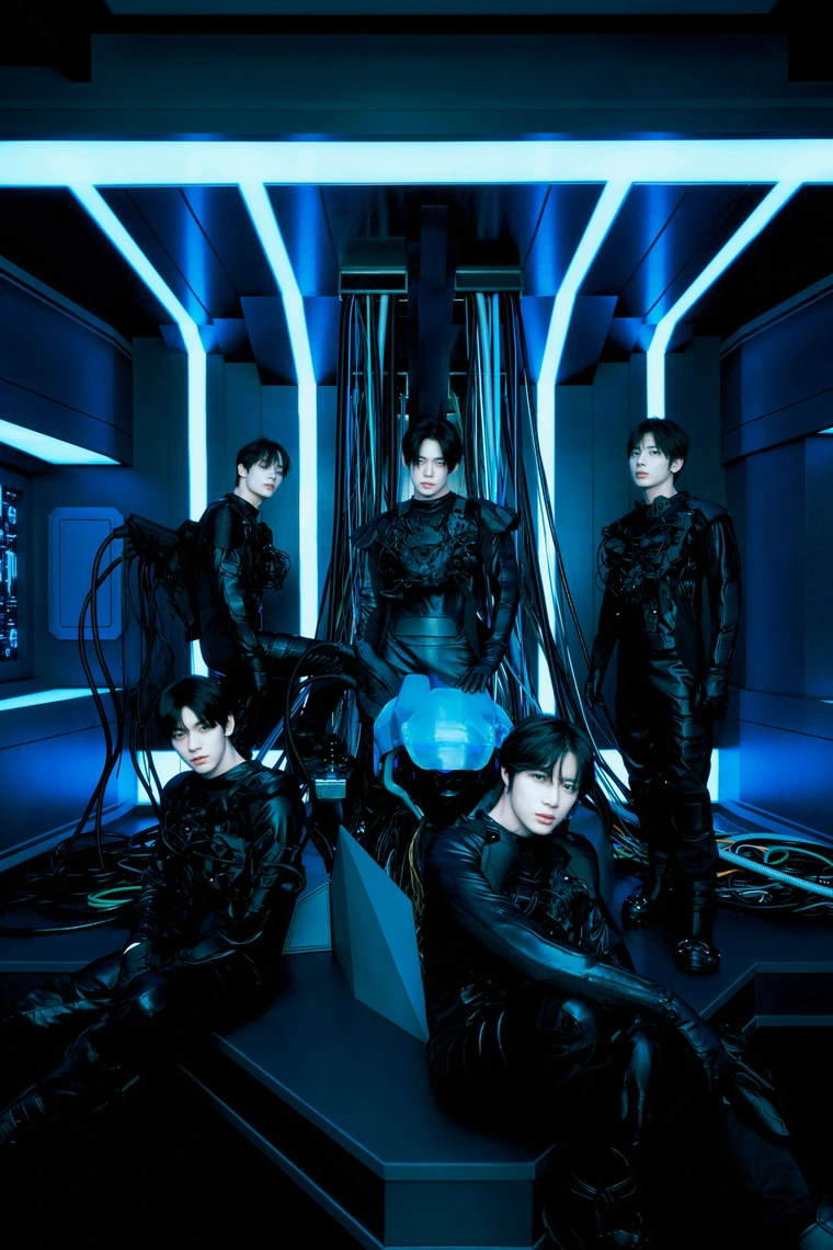 TXT Reveals Sci-Fi Theme in New Teasers for 'The Star Chapter: TOGETHER' 3 TXT Reveals Sci-Fi Theme in New Teasers for 'The Star Chapter: TOGETHER'