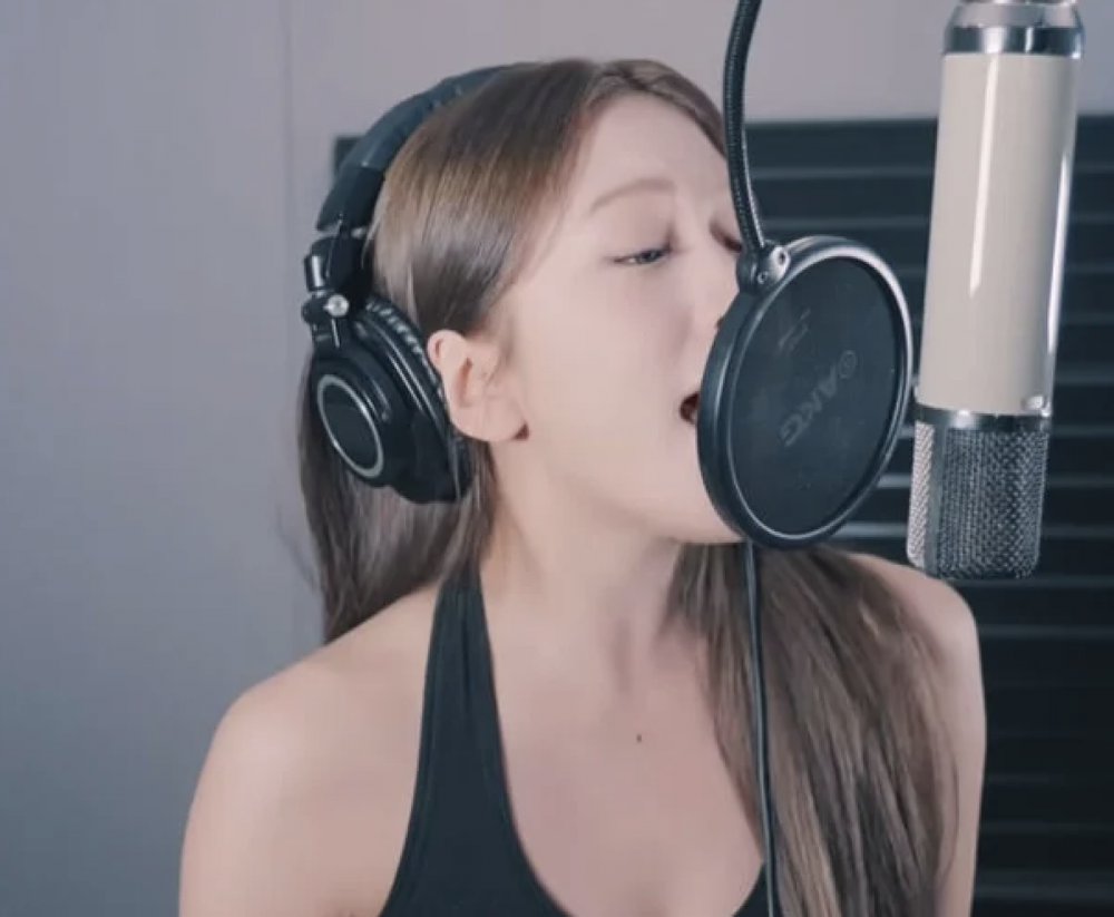 IVE's Yujin