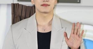 Top Class K-Drama Actor Addresses Accusations Of Following Porn Account