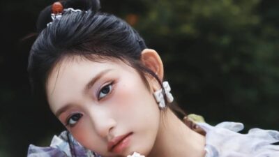 Leeseo Cover