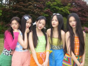 NewJeans’ 3rd anniversary reignites industry debate: creativity vs. control in K-pop